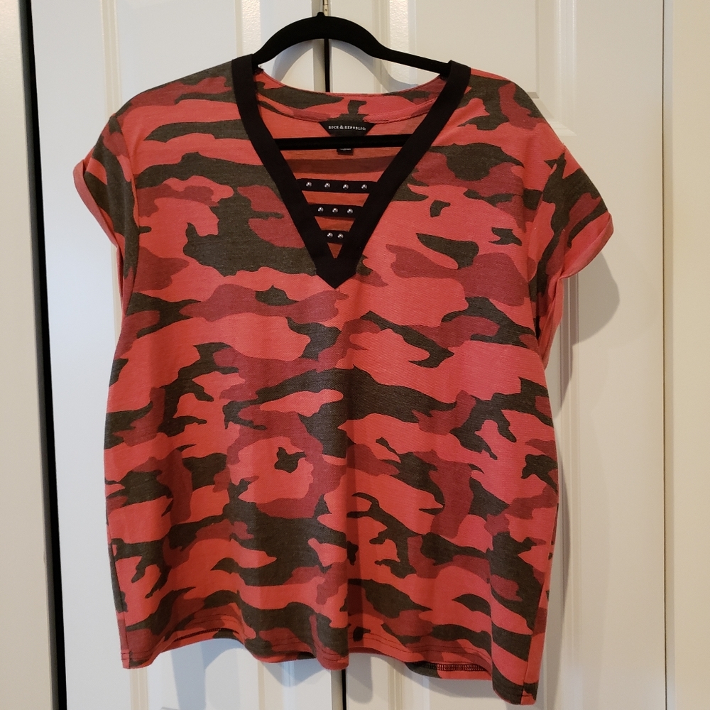 Rock & Republic XL Red Camo Shirt